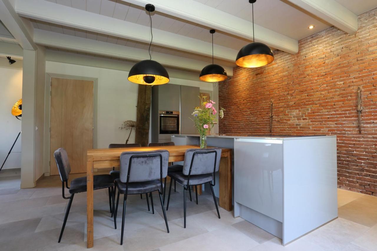 Hoogheem Erfgoed & Logies Villa Nieuwolda-Oost Exteriör bild