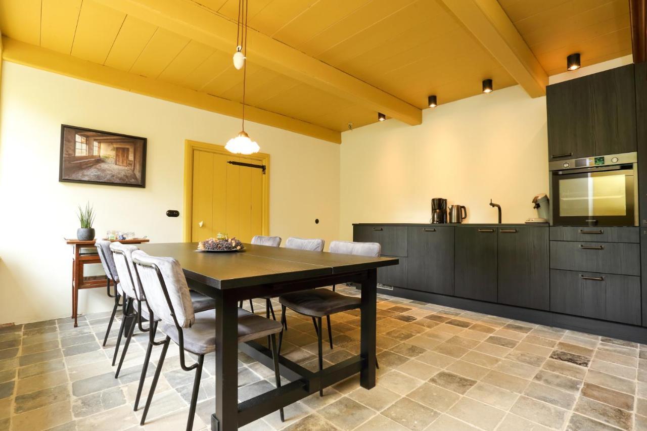 Hoogheem Erfgoed & Logies Villa Nieuwolda-Oost Exteriör bild
