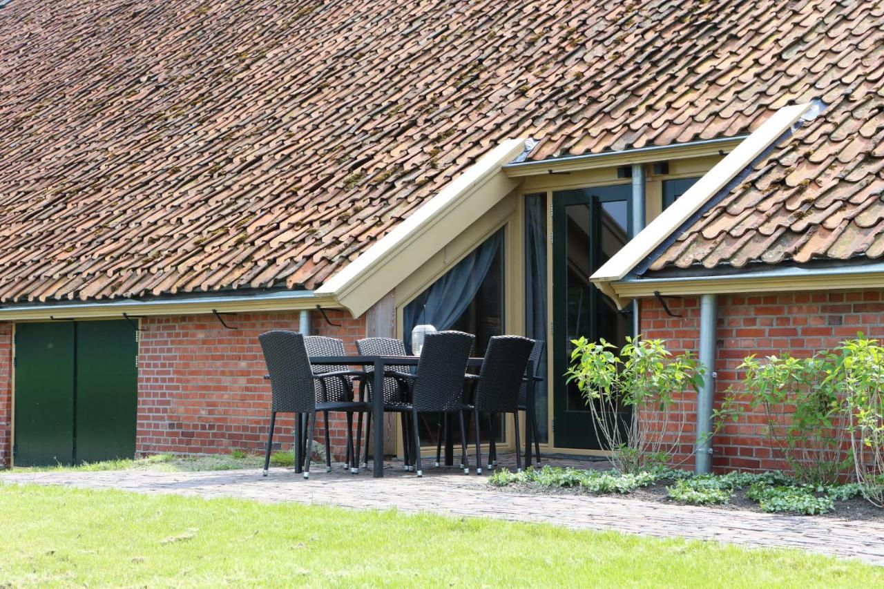Hoogheem Erfgoed & Logies Villa Nieuwolda-Oost Exteriör bild